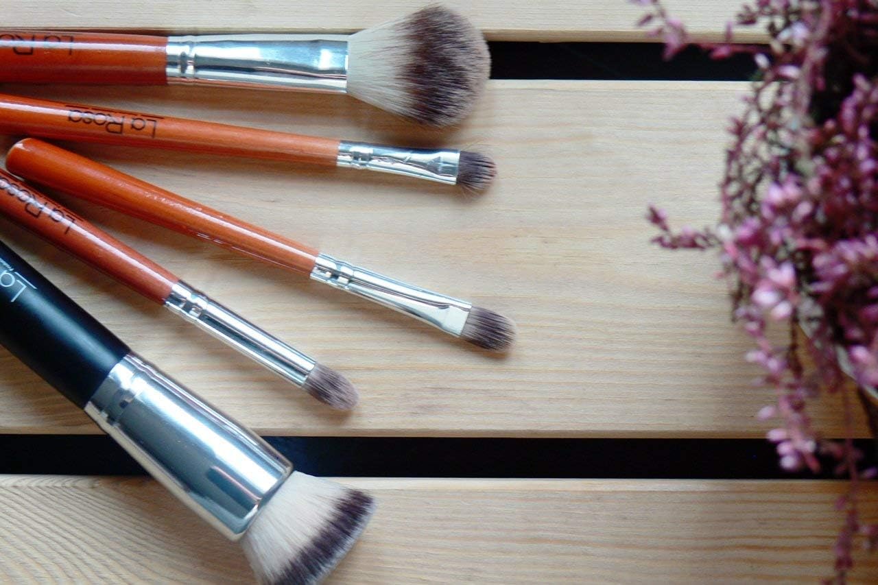 La Rosa Professional Wooden Double Eye Shadow Brush - Image 5