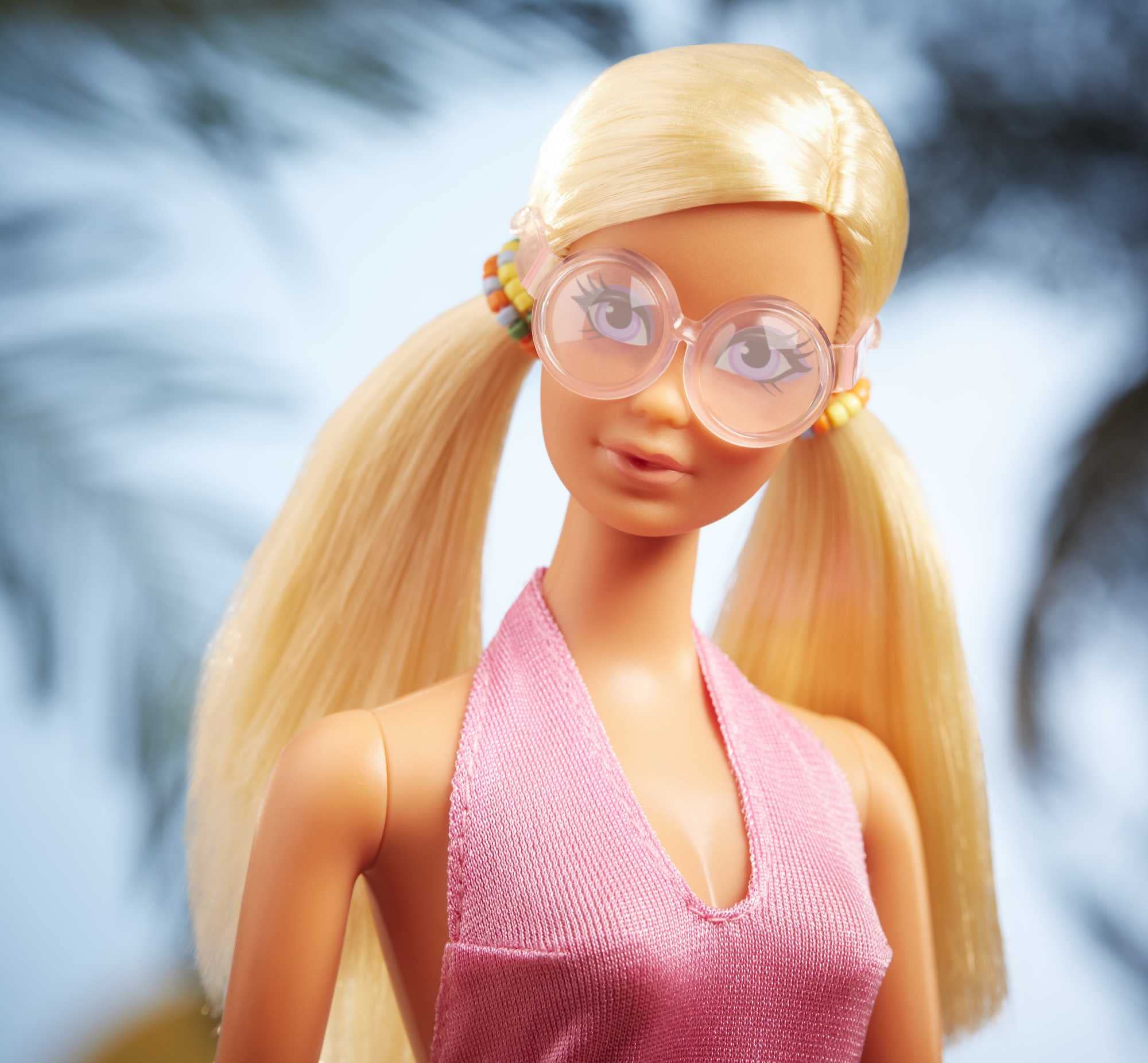 Mua Barbie Signature Malibu Friends Vintage Reproduction Gift Set, PJ
