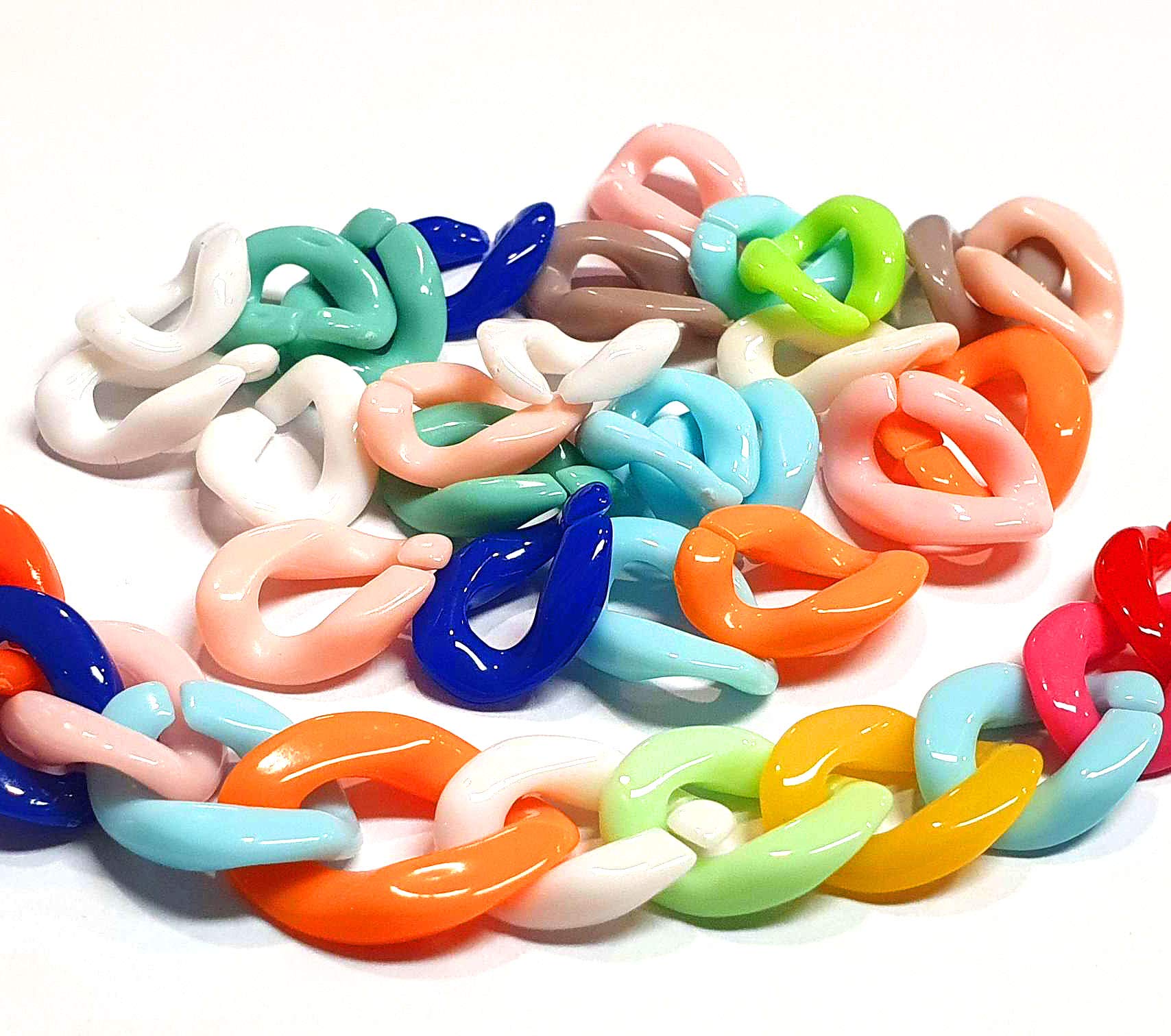 Perlin 3 Metres, Link Chain Link Chain, Plastic Chain, Oval, Curb Chain, 19 mm, Colourful, C Clips, Jewellery Chain for Jewellery Making Jewellery Making Necklaces Bracelet DIY Crafts