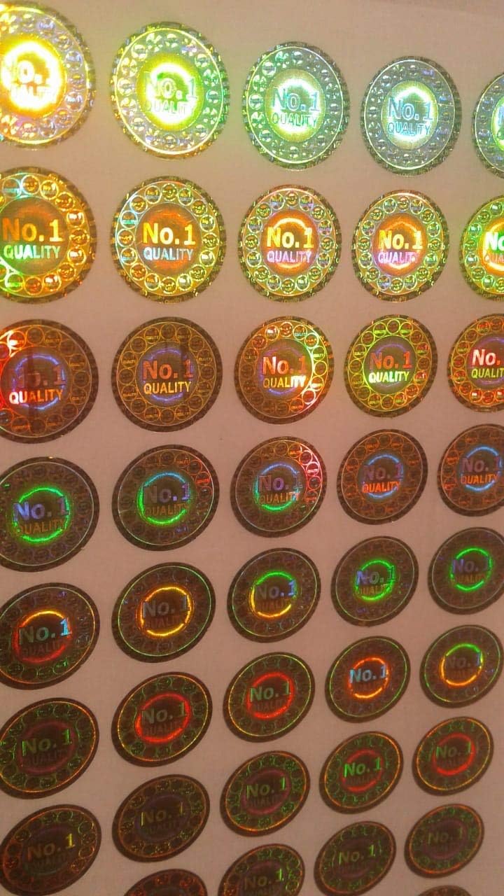 EzeePacks Hologram Quality No.1 Stickers and Labels 14mm x 14mm Round Self Adhesive (500)