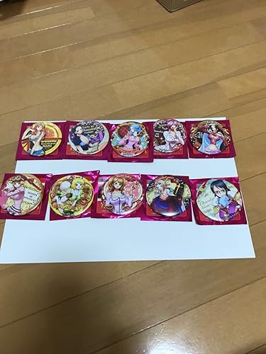 Amazon Co Jp 全10種セット ワンピース 麦わらストア 輩缶バッジ バレンタインデー ニコ ロビン ナミ レイジュ ボア ハンコック ビビ ホビー 通販