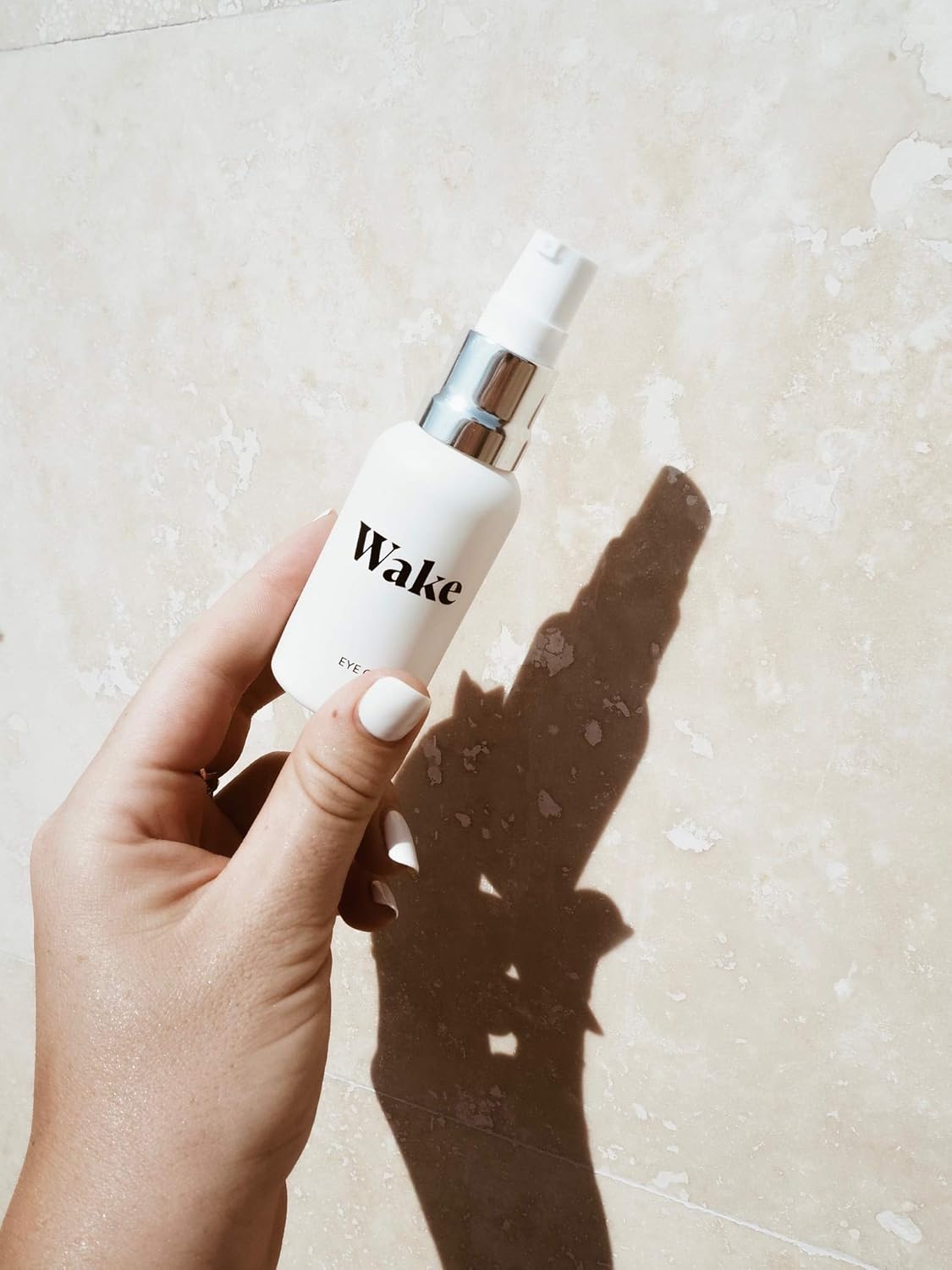 Wake Skincare Eye Gel - Hydrating Eye Serum for Puffy Eyes, Dark Circles, Eye Bags, Crows Feet and Wrinkles – Vitamin E – Collagen - 30ml Anti Ageing Eye Cream: Beauty