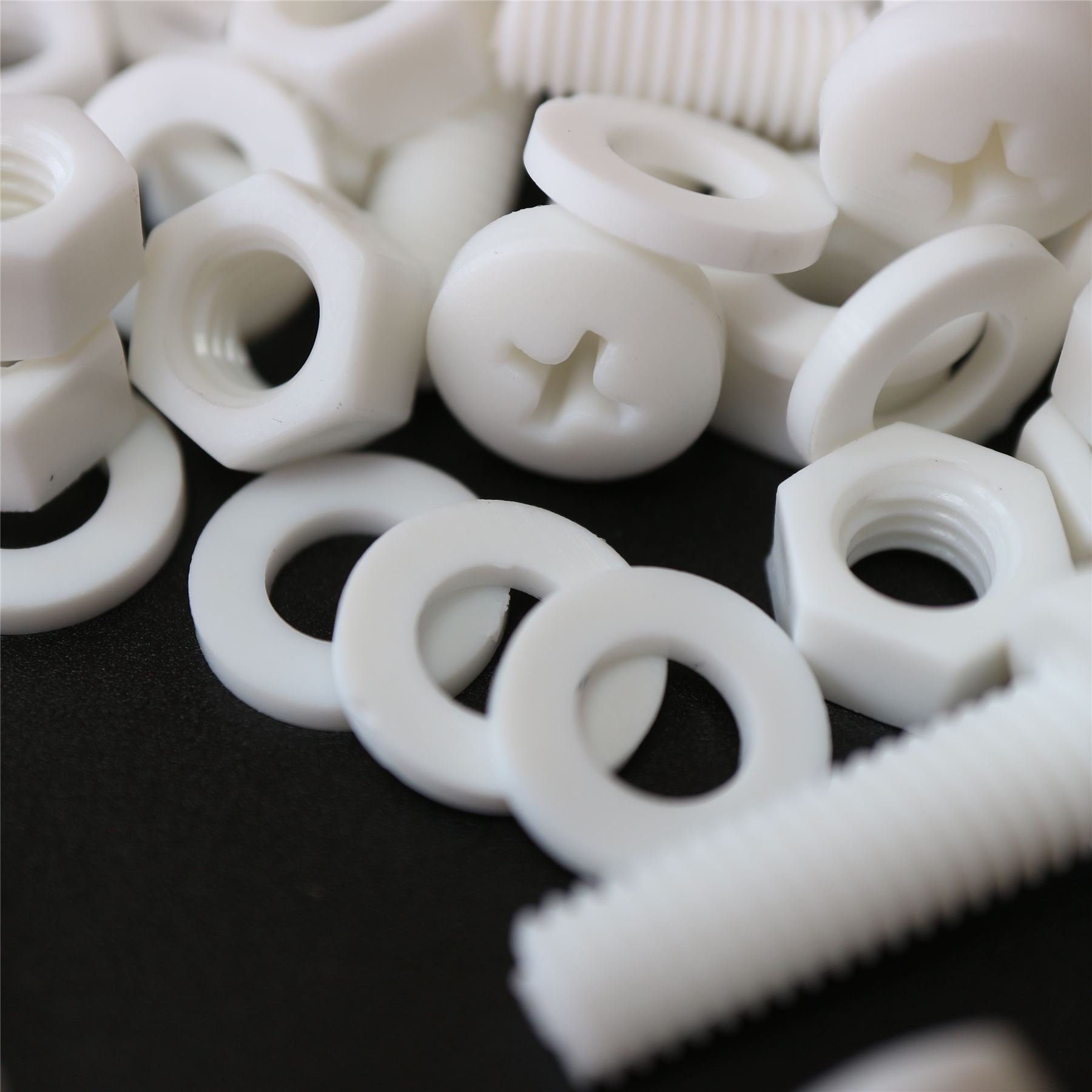 20 x White Pan Head Screws Polypropylene (PP) Plastic Nuts and Bolts, Washers, M6 x 20mm