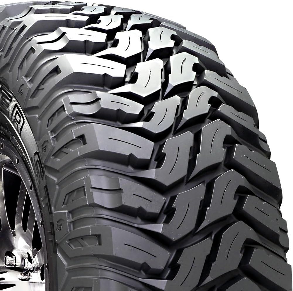 Cooper Discoverer STT AllTerrain Tire 325/60R18 121N Automotive