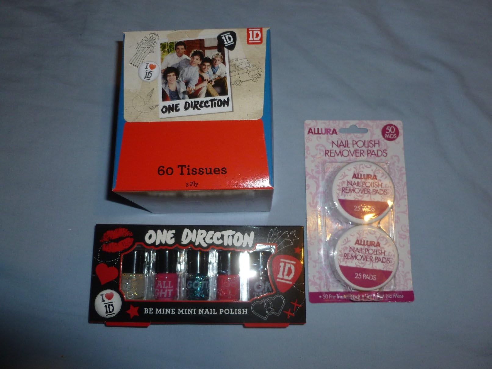 ONE DIRECTION nail polish set+box of tissues "ONE D"+ 2 boxes of nail polish removal pads