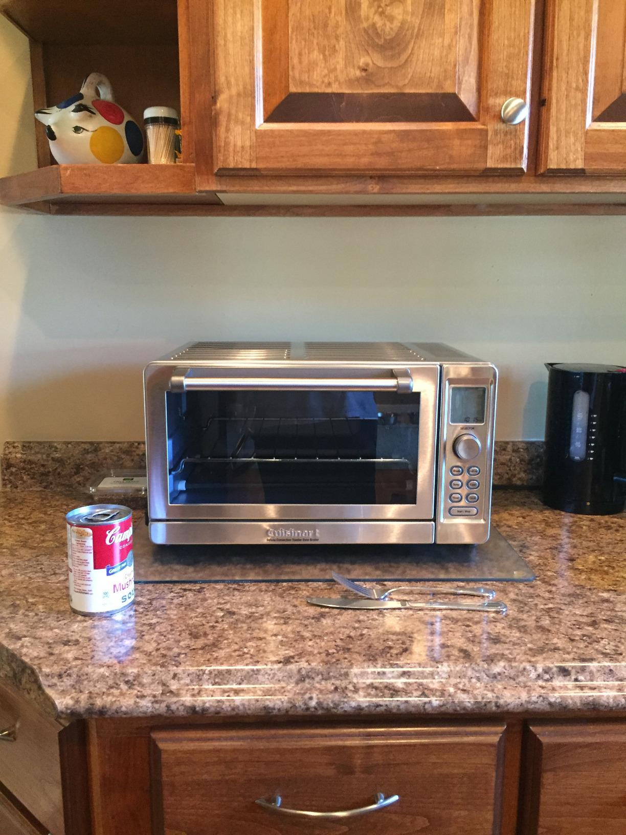 20/mo Finance Cuisinart TOB135N Deluxe Convection Toaster Oven