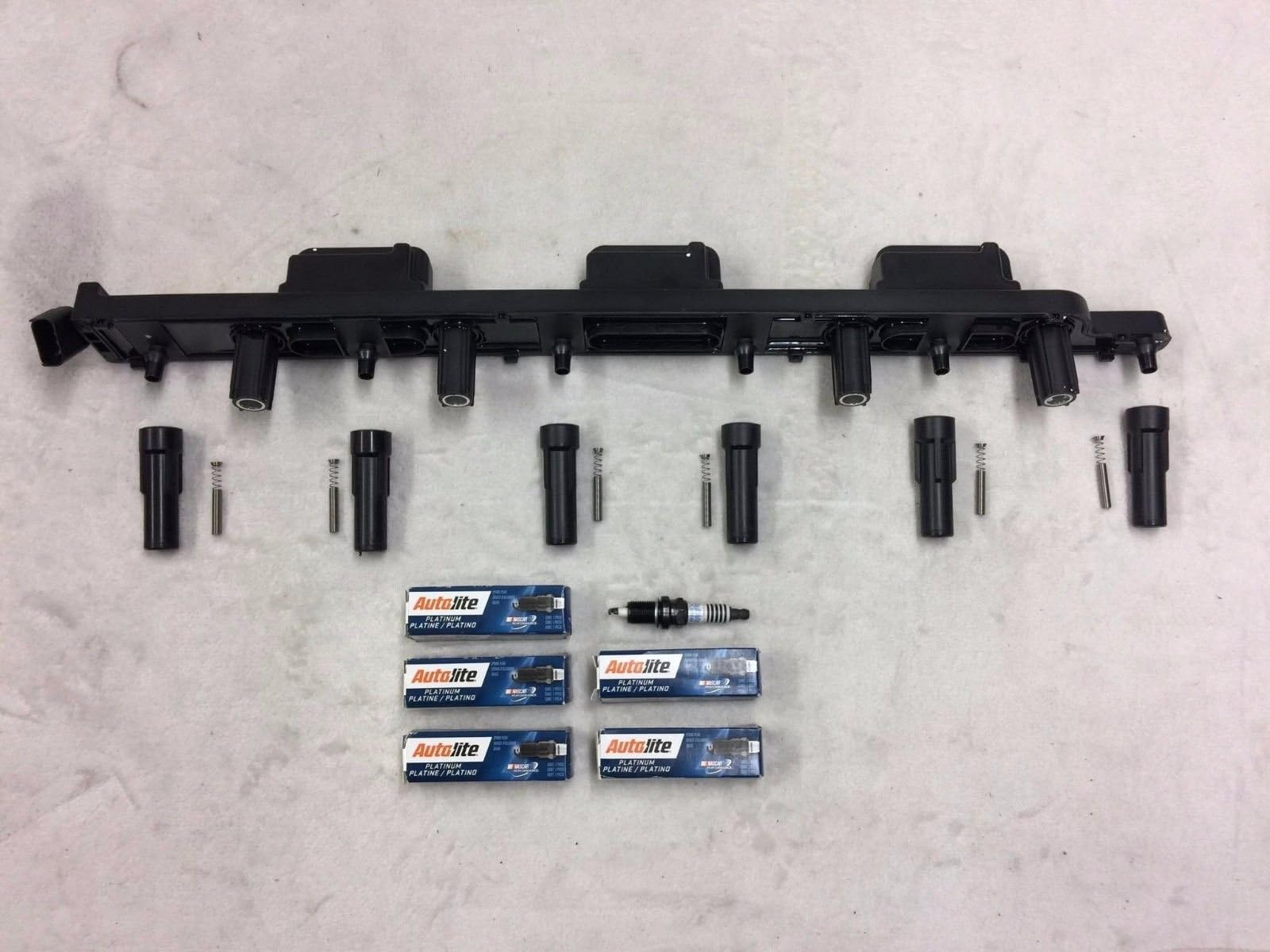 AUTOLITE NTY Ignition Coil & 6 x Platinum Spark Plug Grand Cherokee WJ 4.0L 2000-2004