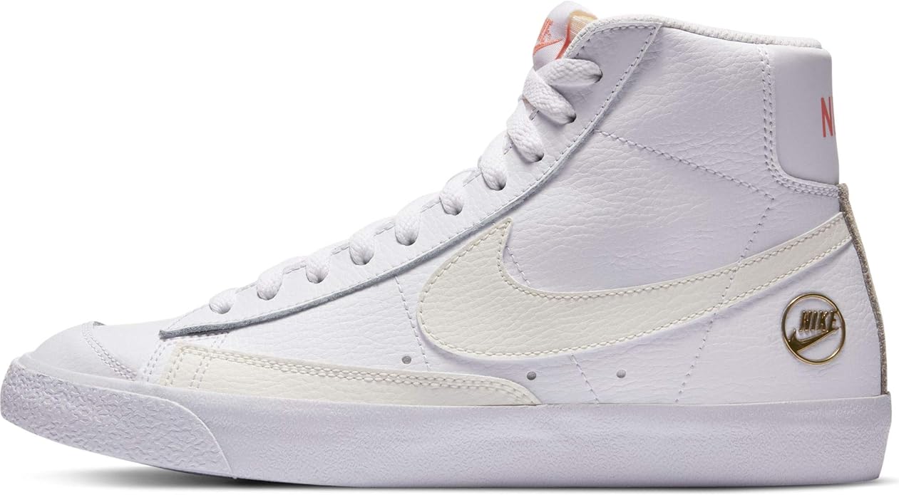 Nike Blazer Mid 77 VNTG QS - Cd9318-100 - Sneakersnstuff | sneakers & streetwear online since 1999