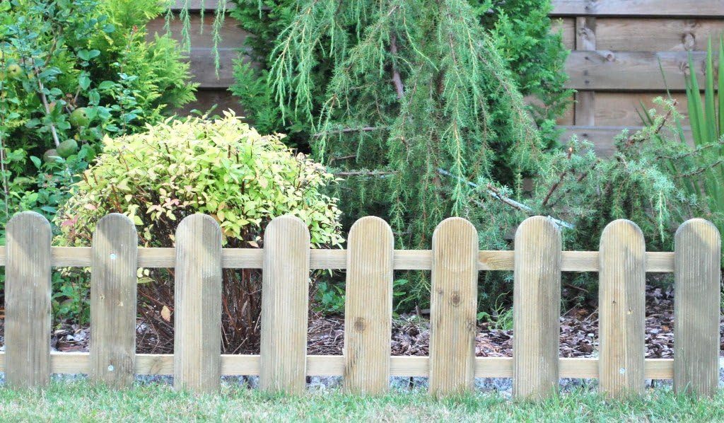 Cottage Picket Fence (28 x 111cm)