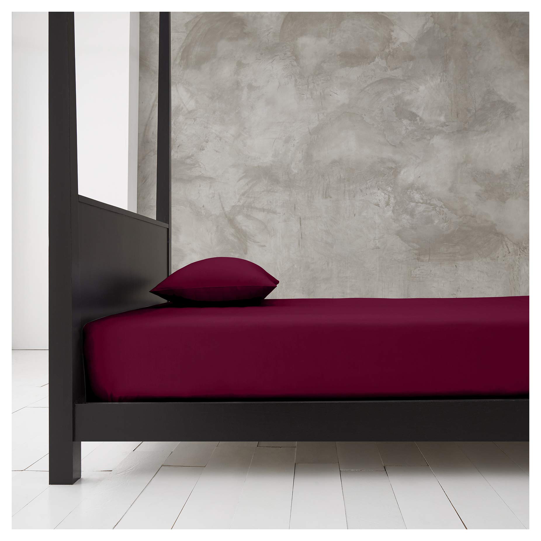 Gaveno Cavailia Super Soft Plain Dyed Diamond Deep Fitted Sheet [ Single - Wine ]