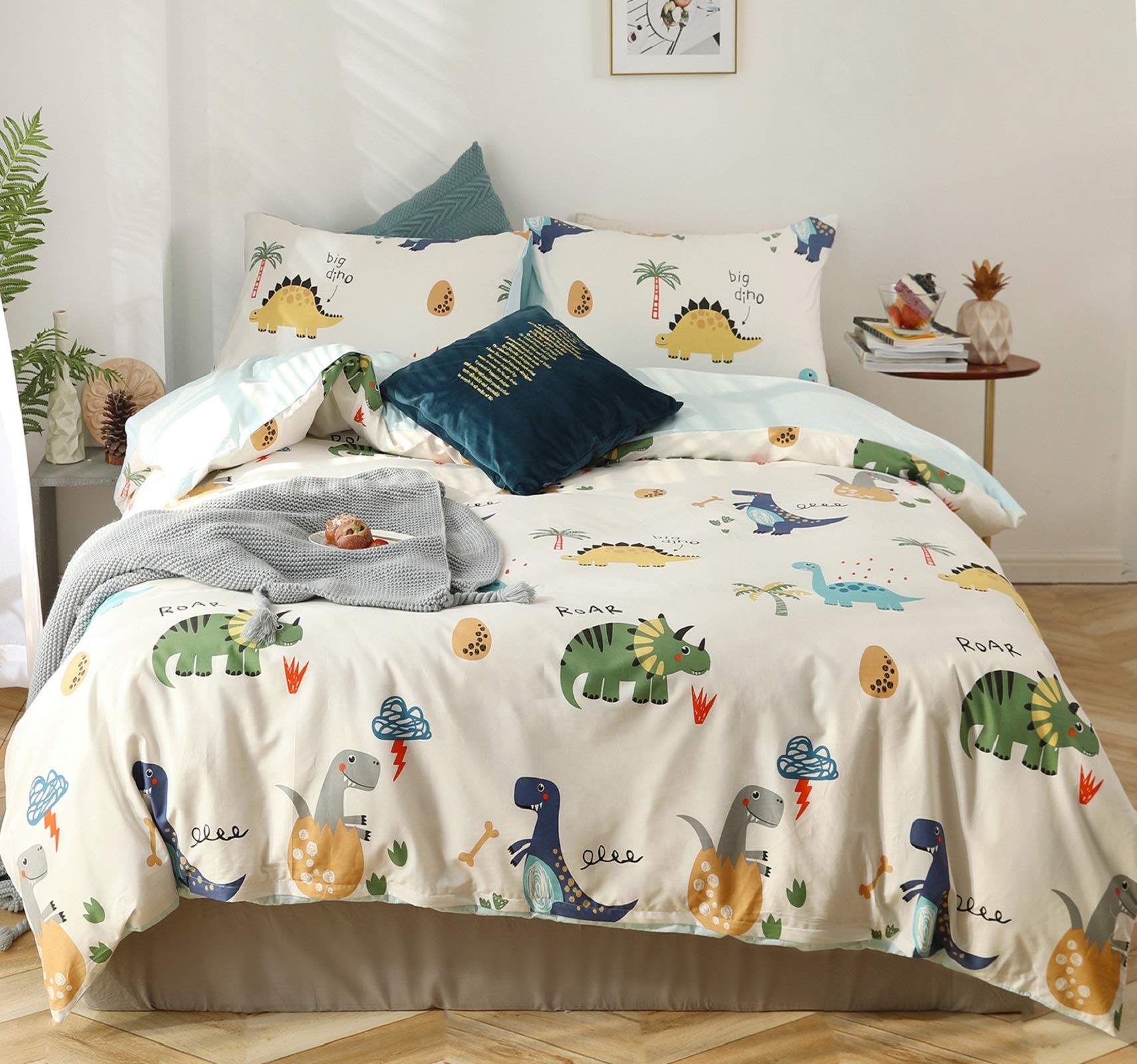 Getiya Dino Bed Linen 135 x 200 cm Children's Cartoon Dinosaur Duvet Cover Colourful 100% Cotton Reversible Bedding Girls Boys Bed Linen with Pillowcase 80 x 80 cm and Zip