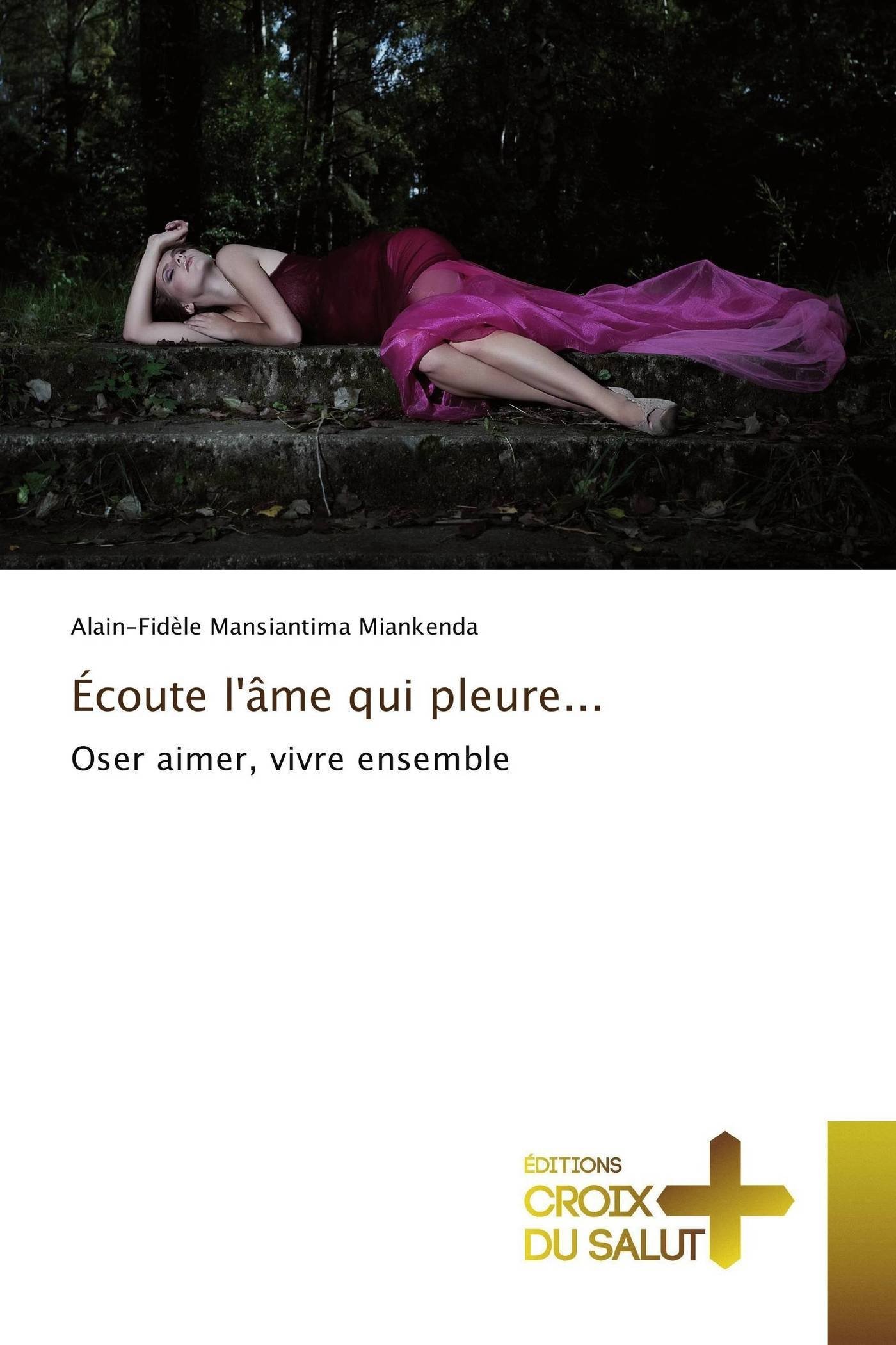 Ecoute Lame Qui Pleure Mansiantima Mia A Books Amazon Ca