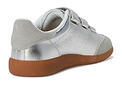 Steve Madden Women's Momentum Sneaker, Silver, 6