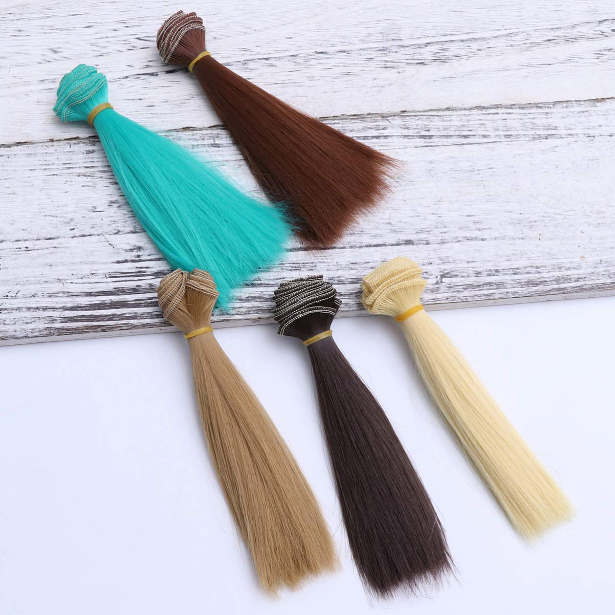 HEALLILY 5Pcs Doll Wig, 6.3 inch Doll Hair Wefts, Straight Synthetic Fake Hair Extensions Replacement for Girls Arts Crafts Doll Making Kits Accessories Supplies
