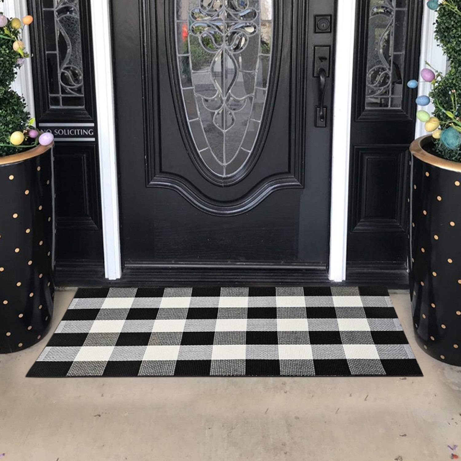 SEEKSEE Buffalo Plaid Rugs Black/White Checkered Plaid Rug 27.5 x 43 Inches Cotton Hand-Woven Buffalo Checkered Doormat Washable Porch/Kitchen/Farmhouse Area Rugs (27.5''x 43', Black/White)