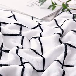 Bertte Fleece Throw Blanket Super Soft Cozy Warm