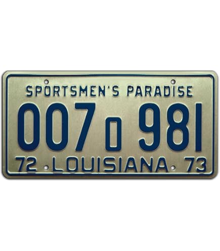 Amazon.com: Celebrity Machines | Jaws | Shark Autopsy | Vanity