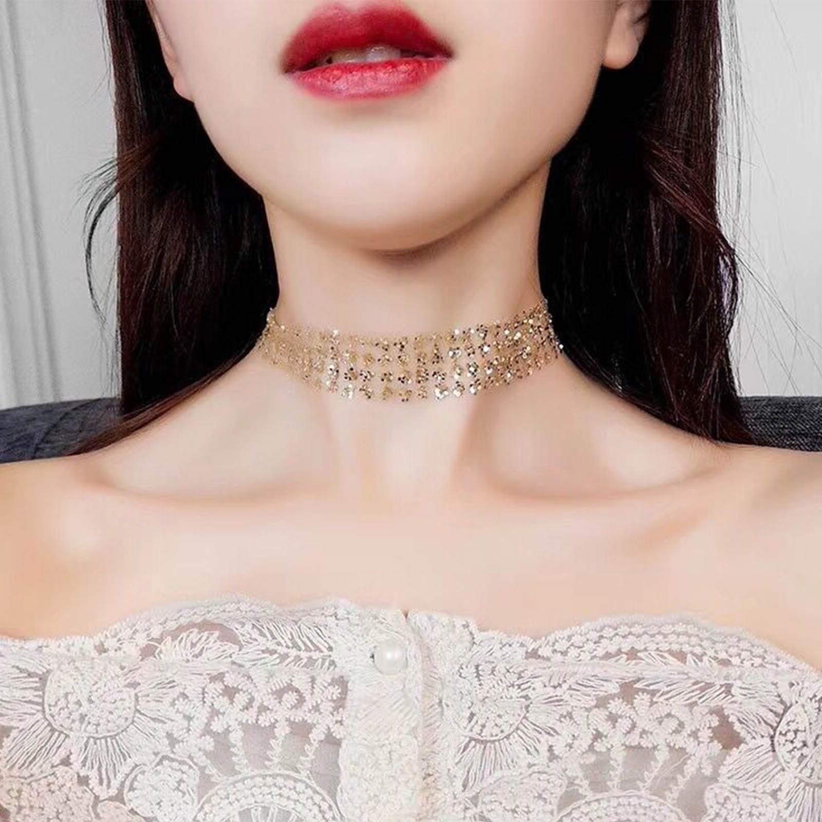 Yienate Sexy Lace Choker Sparkly Necklace Clavicle Chain with Sequin Necklace BlingBling Fashion Jewelry Accessories for Women and Girls (Gold)