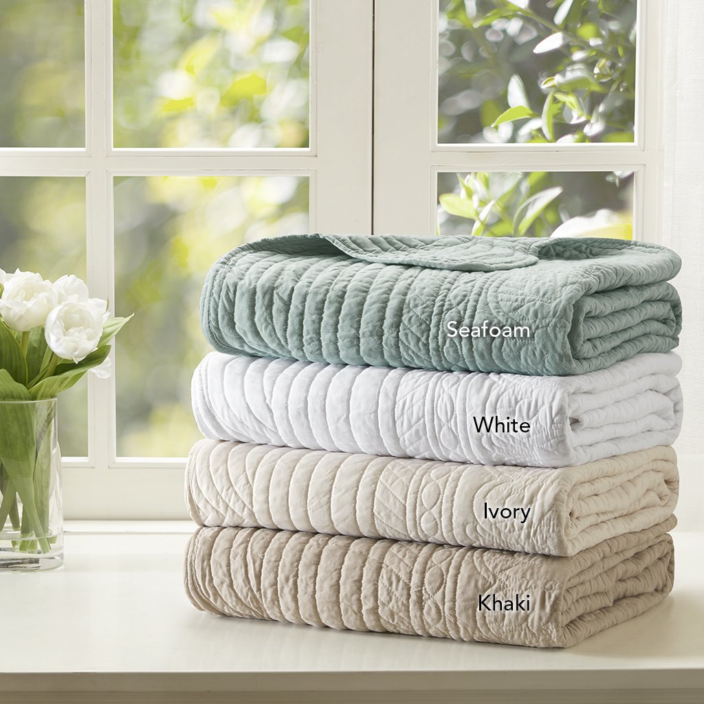 Madison Park Tuscany Luxury Oversized Quilted Throw with Scalloped