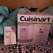 Amazon.com: Cuisinart CYM-100 Electronic Yogurt Maker with Automatic ...