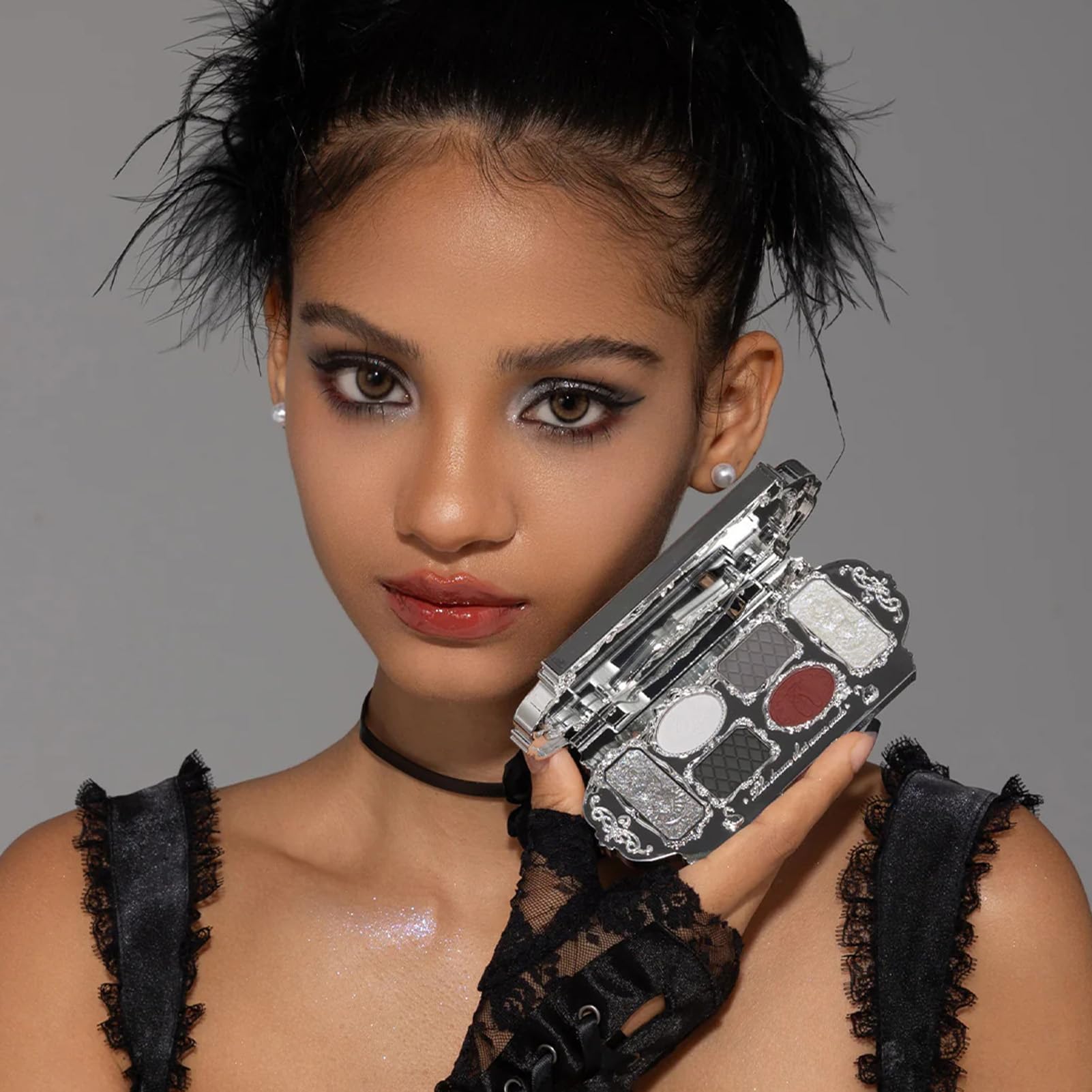 Flower Knows Swan Ballet Six-Color Makeup Palette,Black Red Eyeshadow with 4 Matte + 2 Shimmer Shades,Blendable Smooth Cute Eye Makeup,0.23 Oz(02 Black Swan)