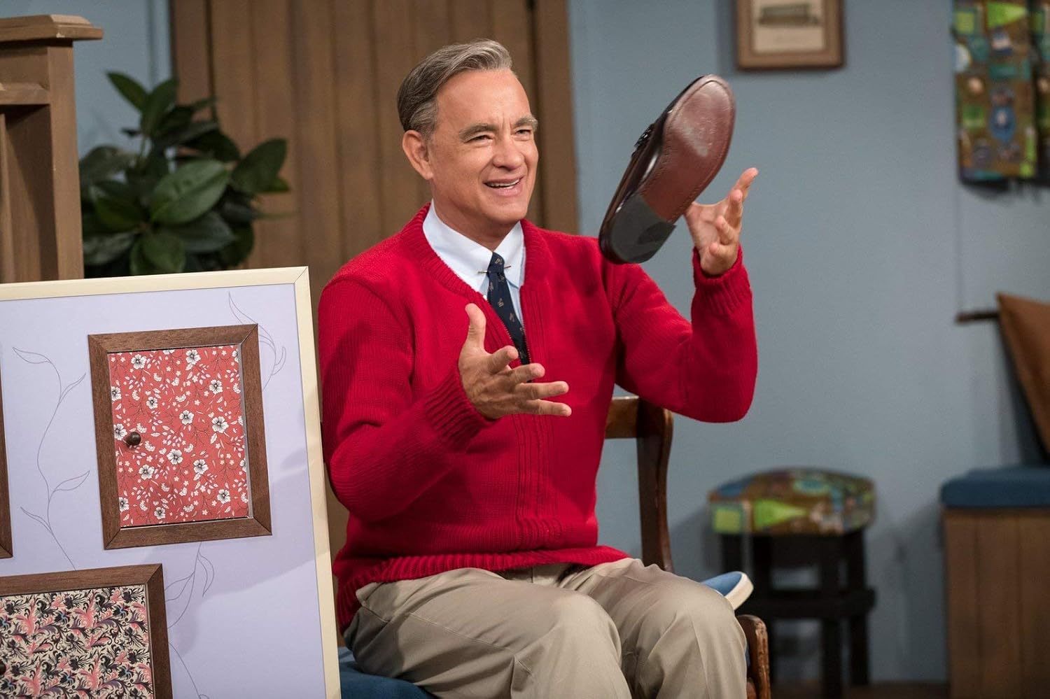Der Wunderbare Mr Rogers Amazon De Tom Hanks Matthew Rhys Chris Cooper Susan Kelechi Watson Maryann Plunkett Enrico Colantoni Wendy Makkena Tammy Blanchard Carmen Cusack Nate Heller Marielle Heller Tom Hanks Matthew Rhys