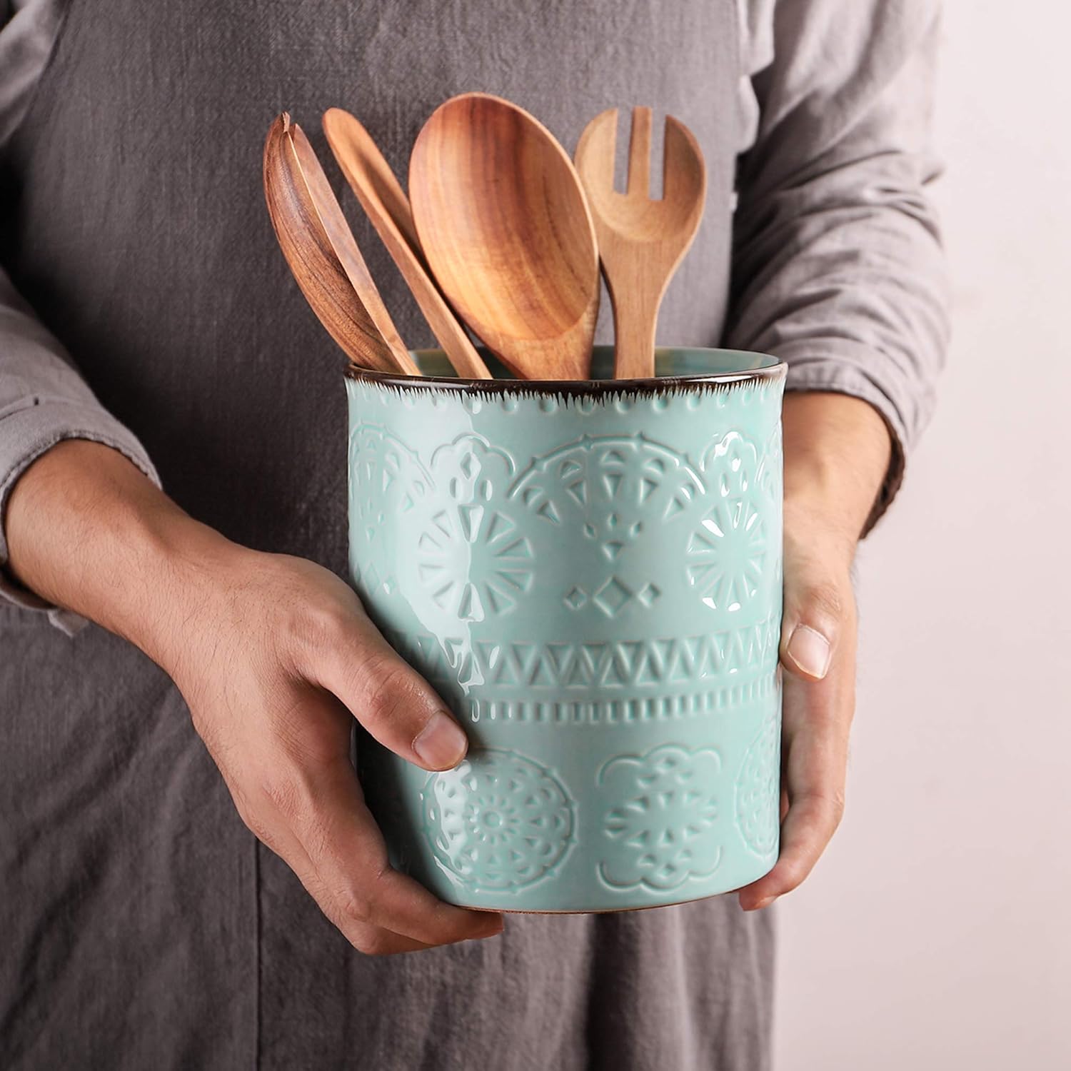 DOWAN Utensil Holder, 7.2 x 6.2 inches Large Kitchen Utensil Holder for Countertop Ceramic Cutlery Holder - Image 5