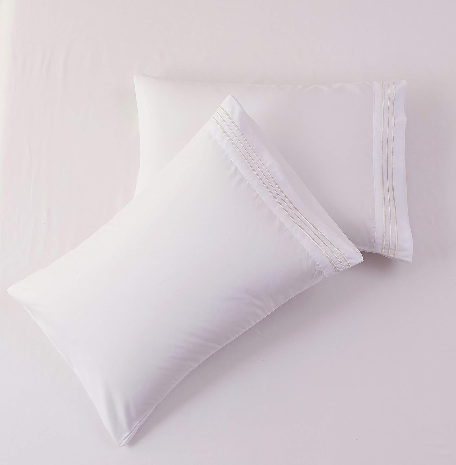 SONORO KATE Bed Sheet Set Super Soft Microfiber 1800 Thread Count Luxury Egyptian Sheets 16-Inch Deep Pocket Wrinkle and Hypoallergenic-4 Piece(Queen White) …: Home & Kitchen
