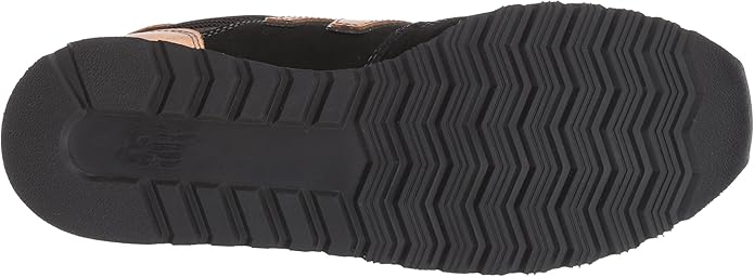 Amazon Com New Balance Women S 5 V1 Sneaker Shoes