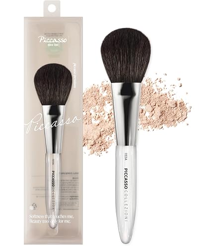 Amazon.com: TOM FORD Soleil Bronzing Brush : Beauty & Personal Care
