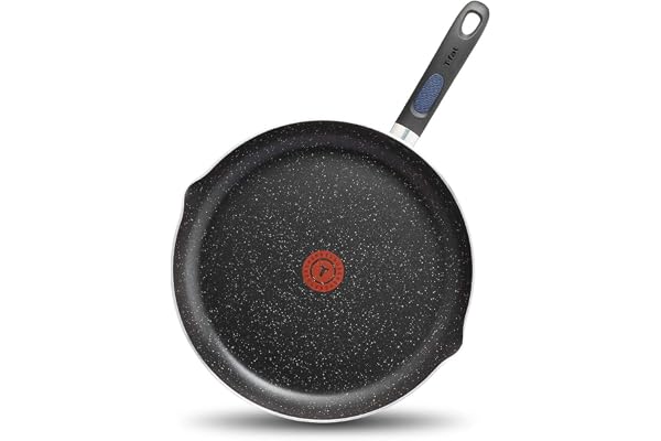 T-FAL Signature 32cm Frypan Non Stick Non Toxic Frying Pan, Thermo-Spot Heat Indicator, Dishwasher Safe, Black