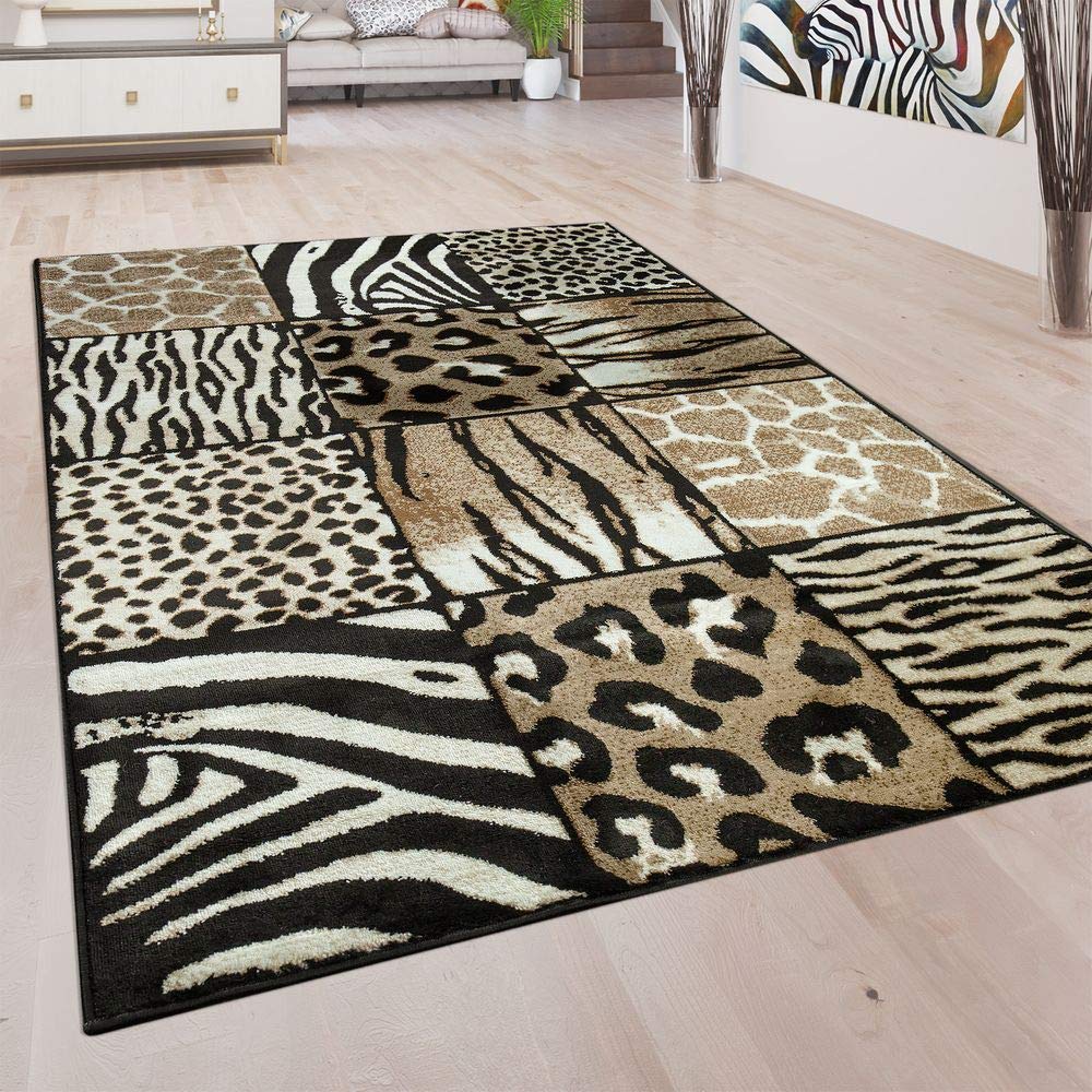 Zebra tiger leopard girafe patern in squares