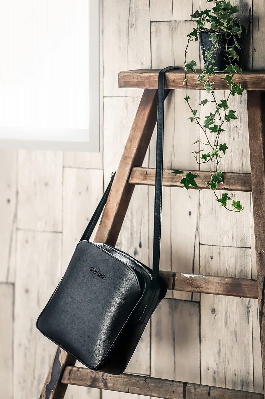 Whim Gazette 3層SQUARE SHOULDER BAG BOOK：6/18発売【ムック本付録】ウィムガゼット 3層スクエアショルダーバッグ