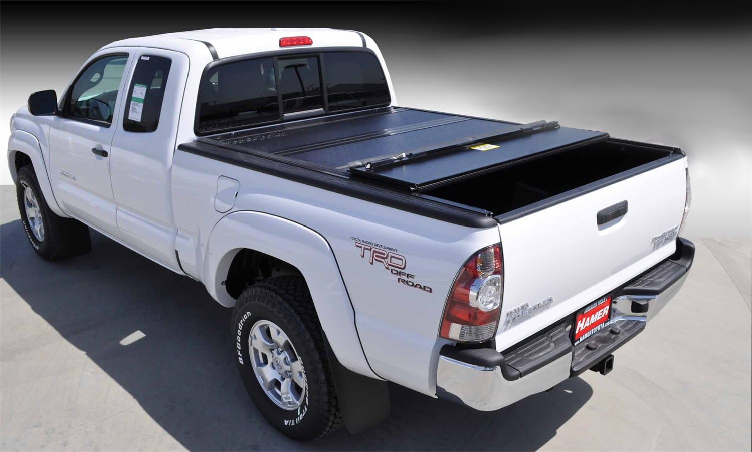 Amazon Com Bak Industries 72406 F1 Bakflip Tonneau Cover For Toyota Tacoma Double Cab 64 Short Bed Automotive