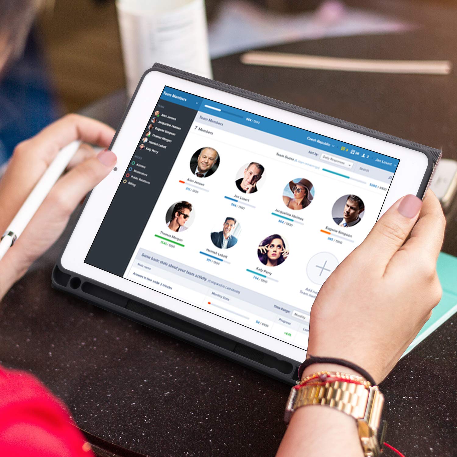 Custodie Morbide E Rigide Custodia Tastiera Per Ipad 10 2 Dingrich Custodia Tastiera Per Ipad 10 2 19 7th Gen 10 5 17 Air 3 Bluetooth 7 Colori Retroilluminati Tastiera Staccabile Auto Sleep Wake E C Layout Italiano Informatica Laaldeasanicolas Es