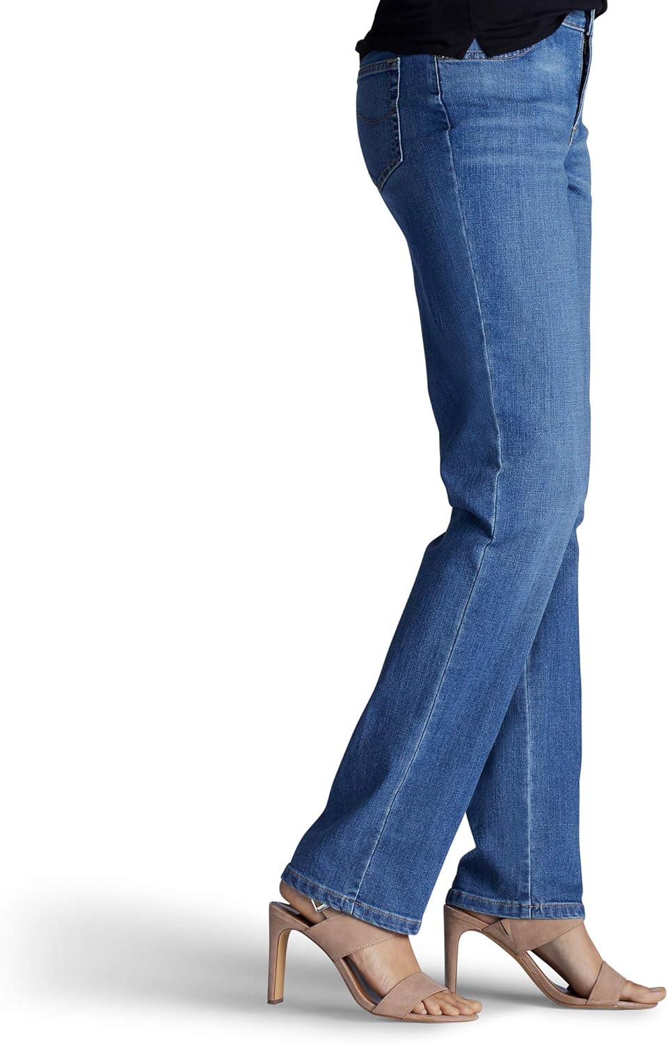 Lee Women's Relaxed Fit Straight-Leg Jean: Clothing
