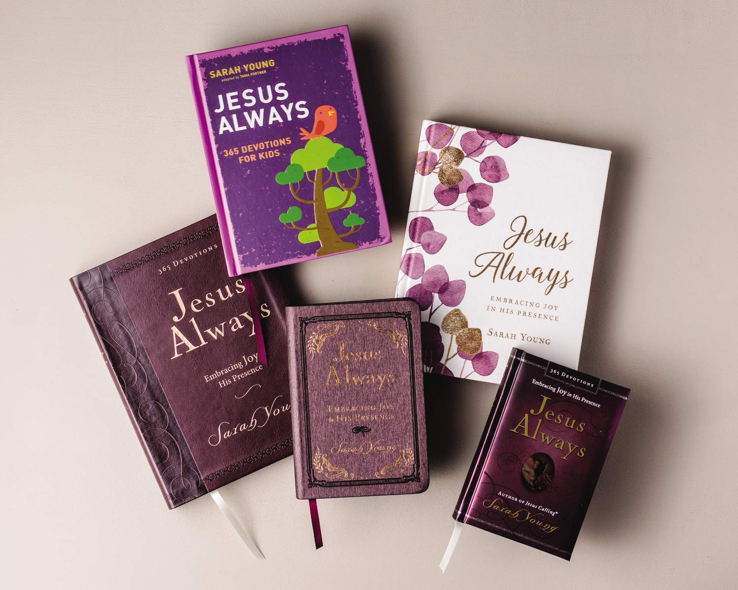 Jesus Always, Large Text Leathersoft, with Full Scriptures: Embracing Joy in His Presence (A 365-Day Devotional) Jesus Always, Large Text Leathersoft, with Full Scriptures: Embracing Joy in His Presence (A 365-Day Devotional) Imitation Leather