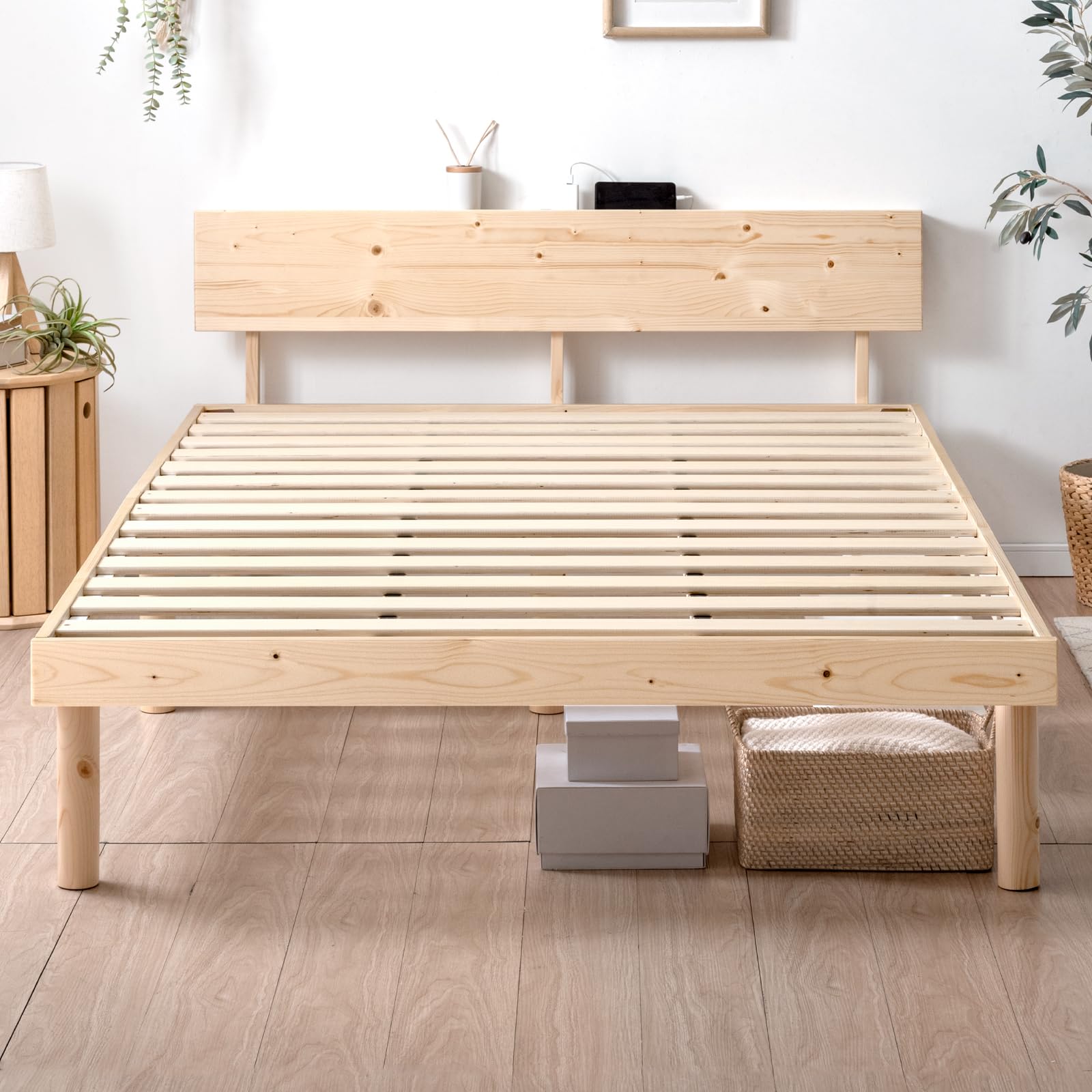 タンスのゲン ベッド シングル 天然木 北欧パイン材使用 宮棚 2口コンセント すのこベッド ベッドフレーム 単品 シングルベッド フレーム おしゃれ 49600785(80457)商品画像