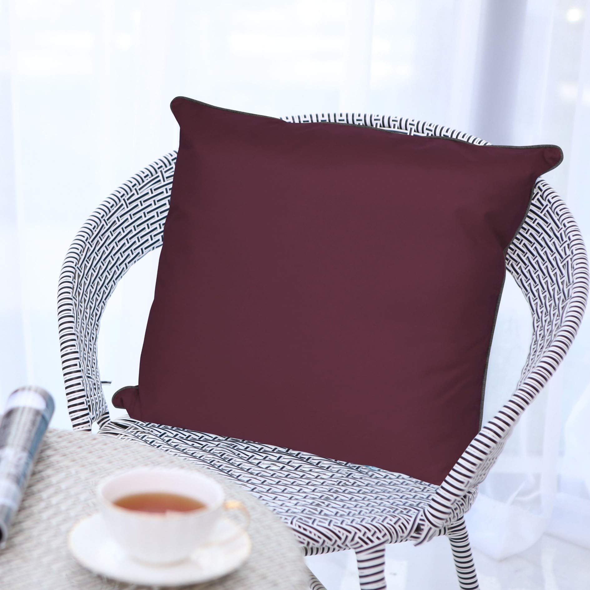 LILENO HOME Cushion 60 x 60 cm [Set of 2] - Water-Repellent Cushion Cover Blackberry (Without Pillow Insert) - Waterproof as Garden Cushion or Decorative Cushion Cover - Indoor and Outdoor Use