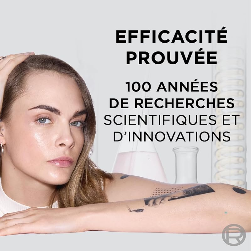 L'Oréal Paris – Geschenkbox – Mascara Telescopic Lift Schwarz, Eyeliner Felt Tip, Lippenstift Infaillible Matte Resistance Rot – tatsächliche Größen