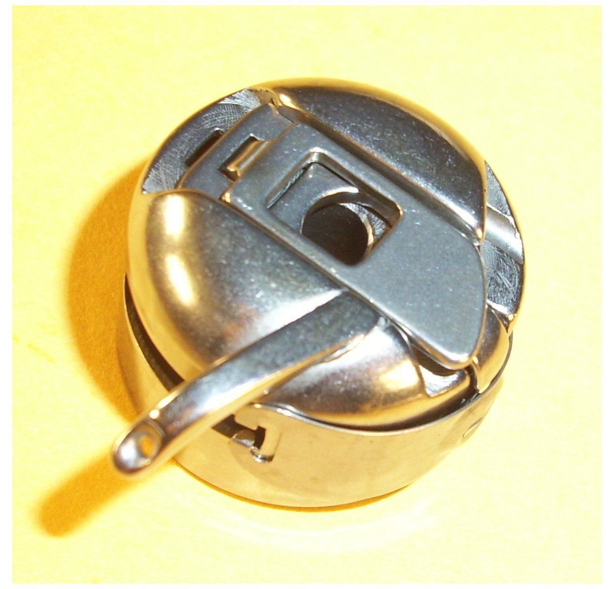 932, 817 830 811 910 930 NewPowerGear Bobbin case Replacement for Sew