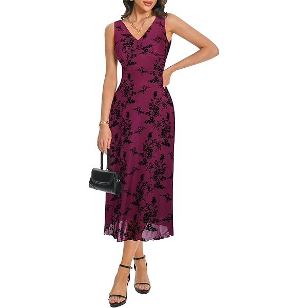 Amazon.com: BCBGMAXAZRIA Women's Sleeveless V Neck Pleated