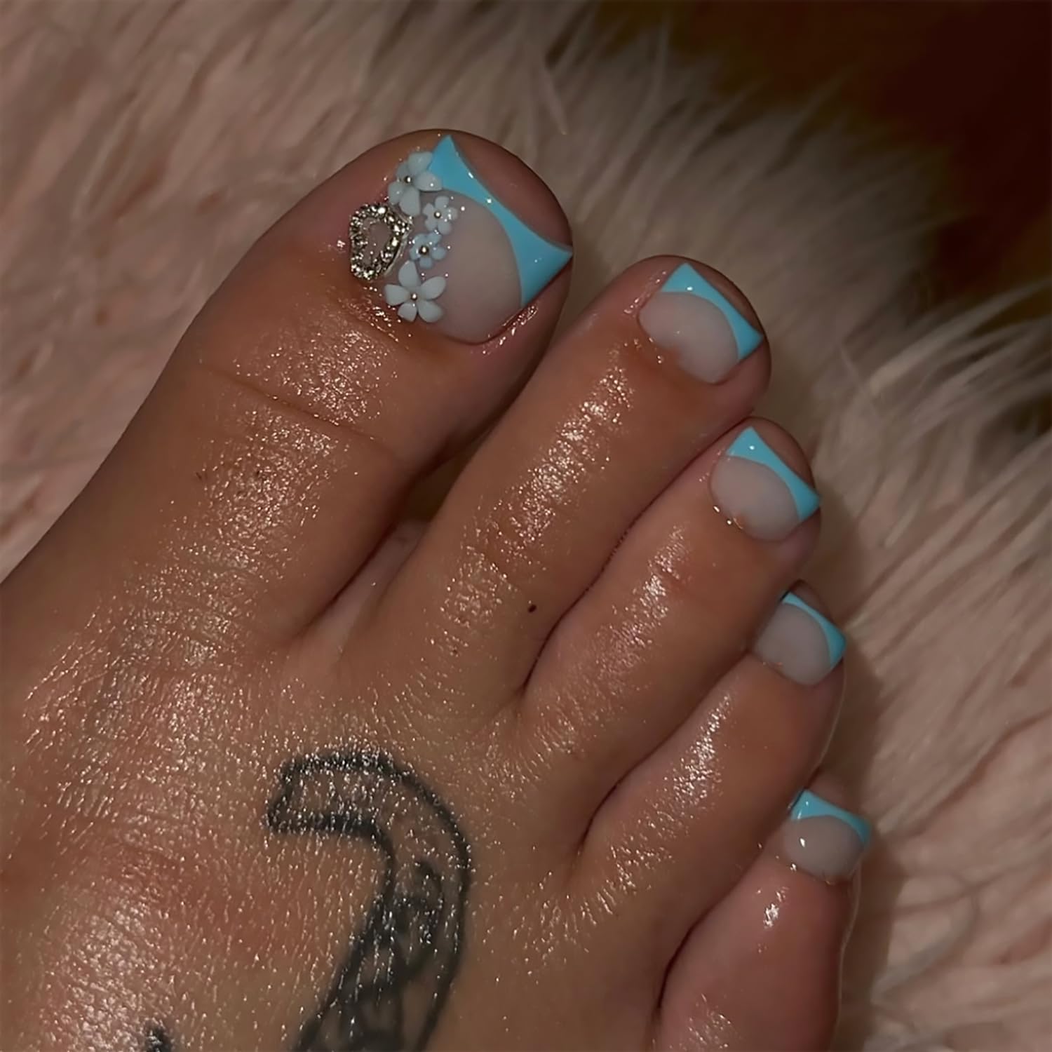 Photo 1 of Tyuimhx Blue French Tip Press on Toenails Square Fake Toe Nail with Heart Rhinestones Designs 3D Flowers Charms False Toenails Acrylic Glue on Toe Nail Artificial Stick on Toe Nail for Women 24 Pcs