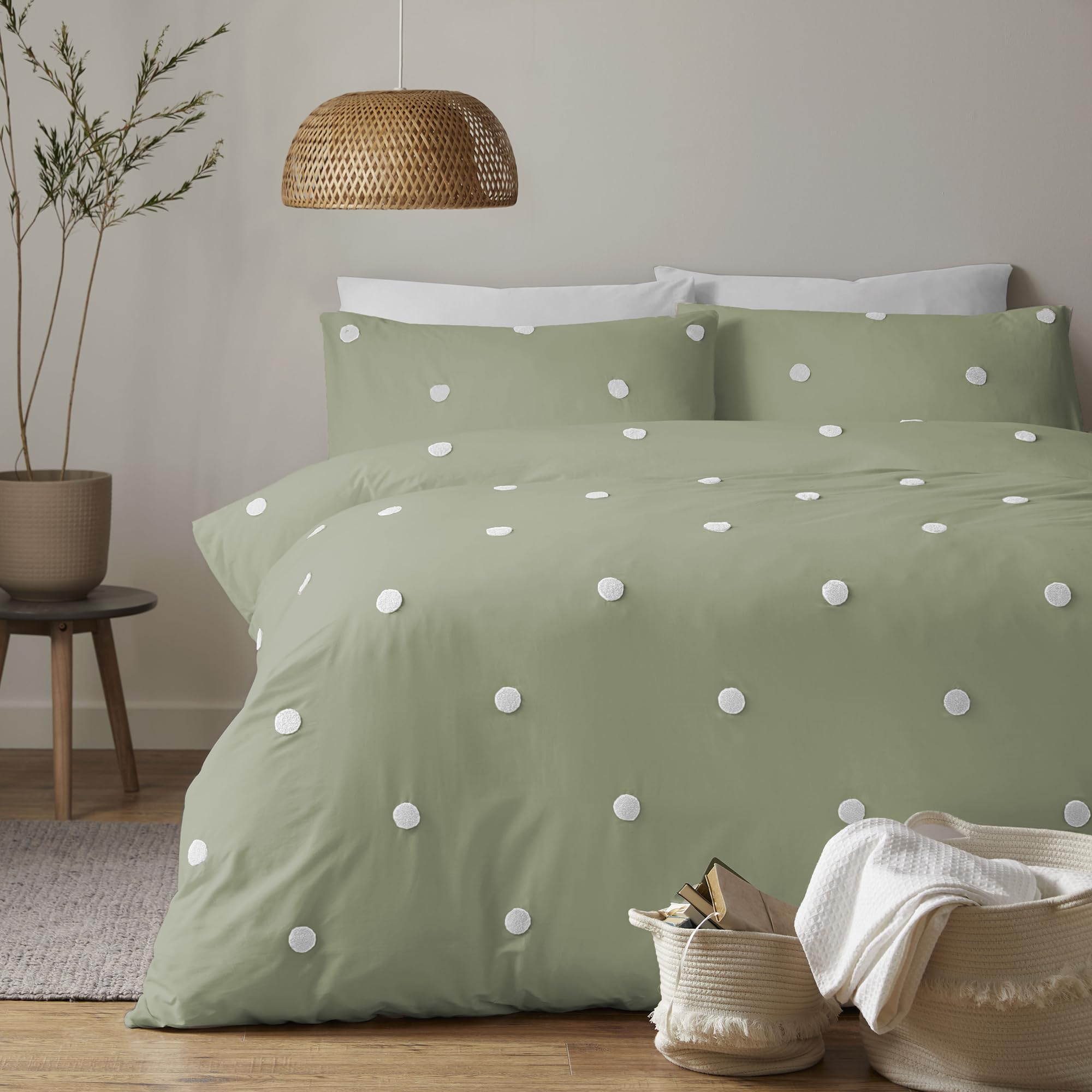 Appletree Signature Duvet Cover Set Single – Dot Garden Design – 100% Cotton Bedding – Sage Green with White Polka Dots – Includes 1 Duvet Cover (135x200cm) & 1 Pillowcase (50x75cm)