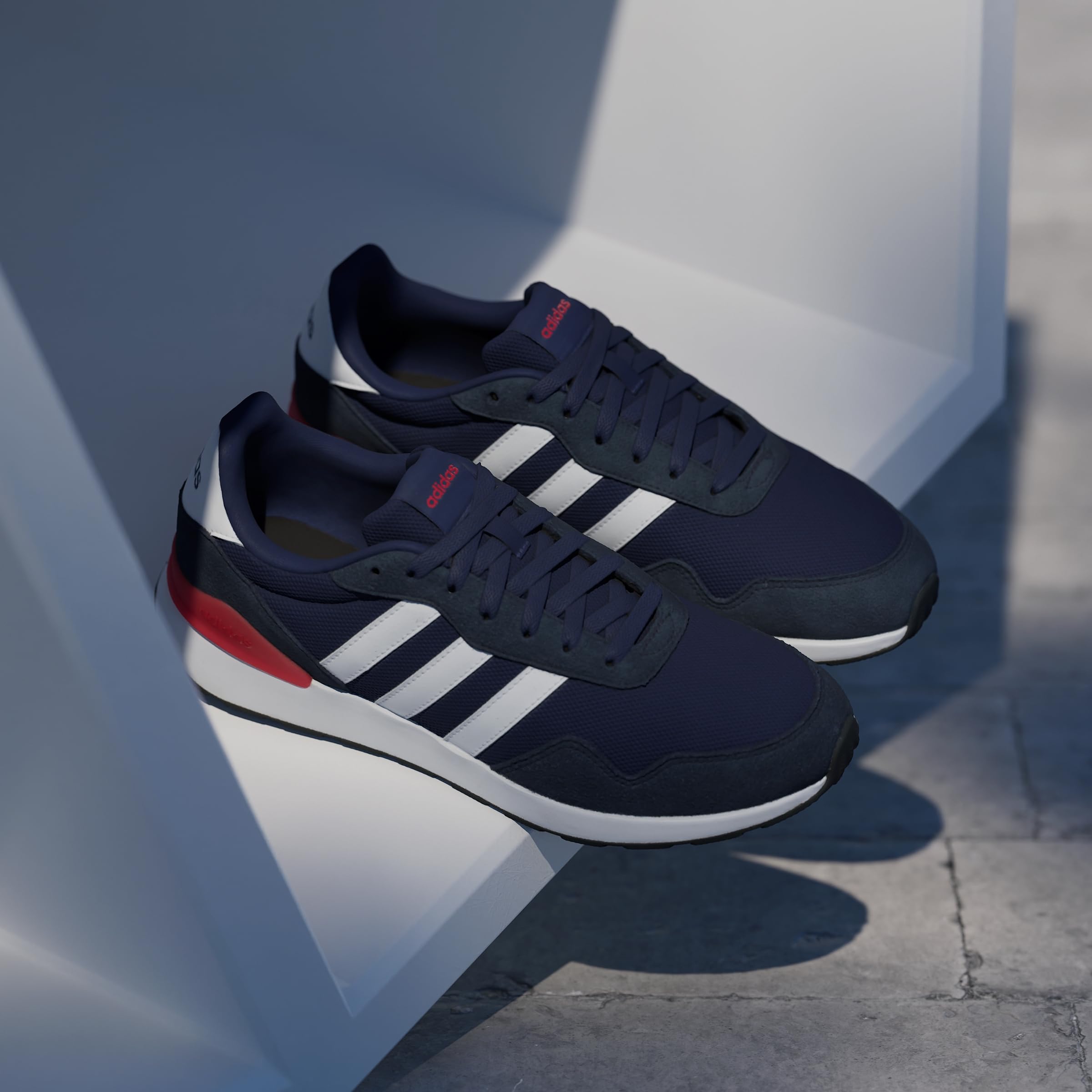 adidas Herren Run 60S 4.0 Shoes, Dark Blue/Cloud White/Aurora Ink, 39 1/3 EU 9