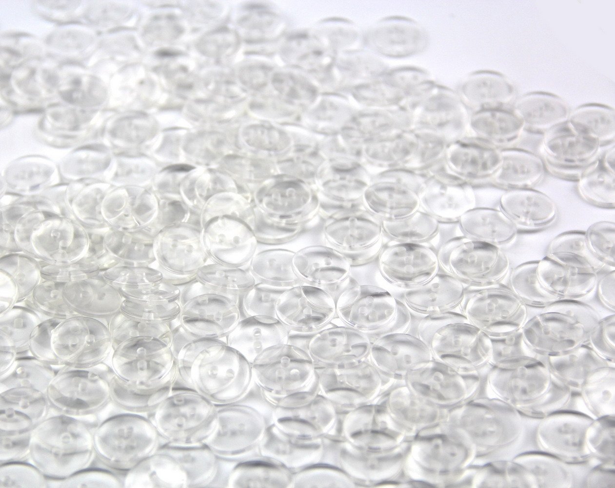 One Pack of 400 Clear Delicate Plastic Round Buttons 2 Holes,Approx:12mm,Hole size:1mm Thickness:2mm