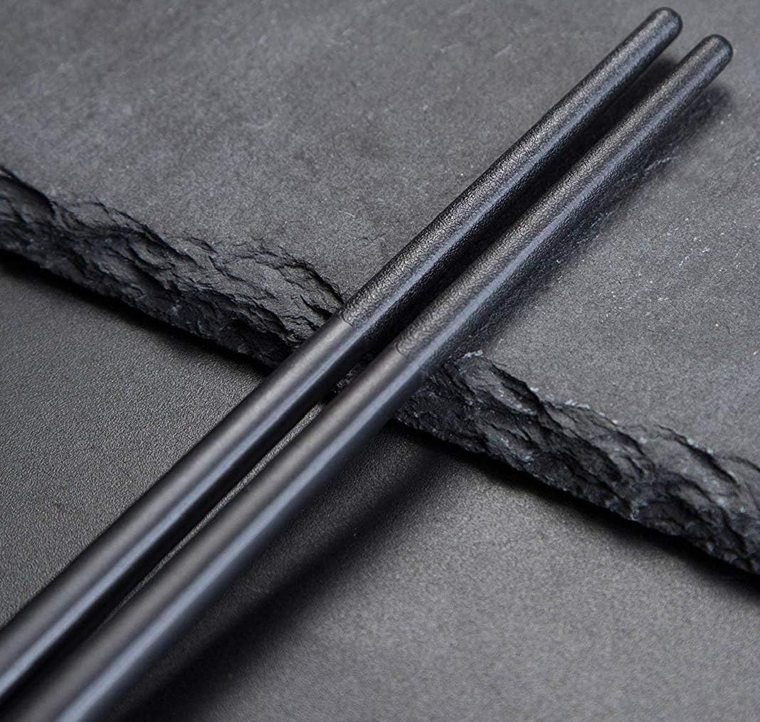  | Chopsticks, fiberglass chopsticks can be reused, with chopstick holder, dishwasher safe. Stylish and elegant Chinese chopsticks gift set. 2 pairs (golden, silver): Chopsticks & Chopstick Holders