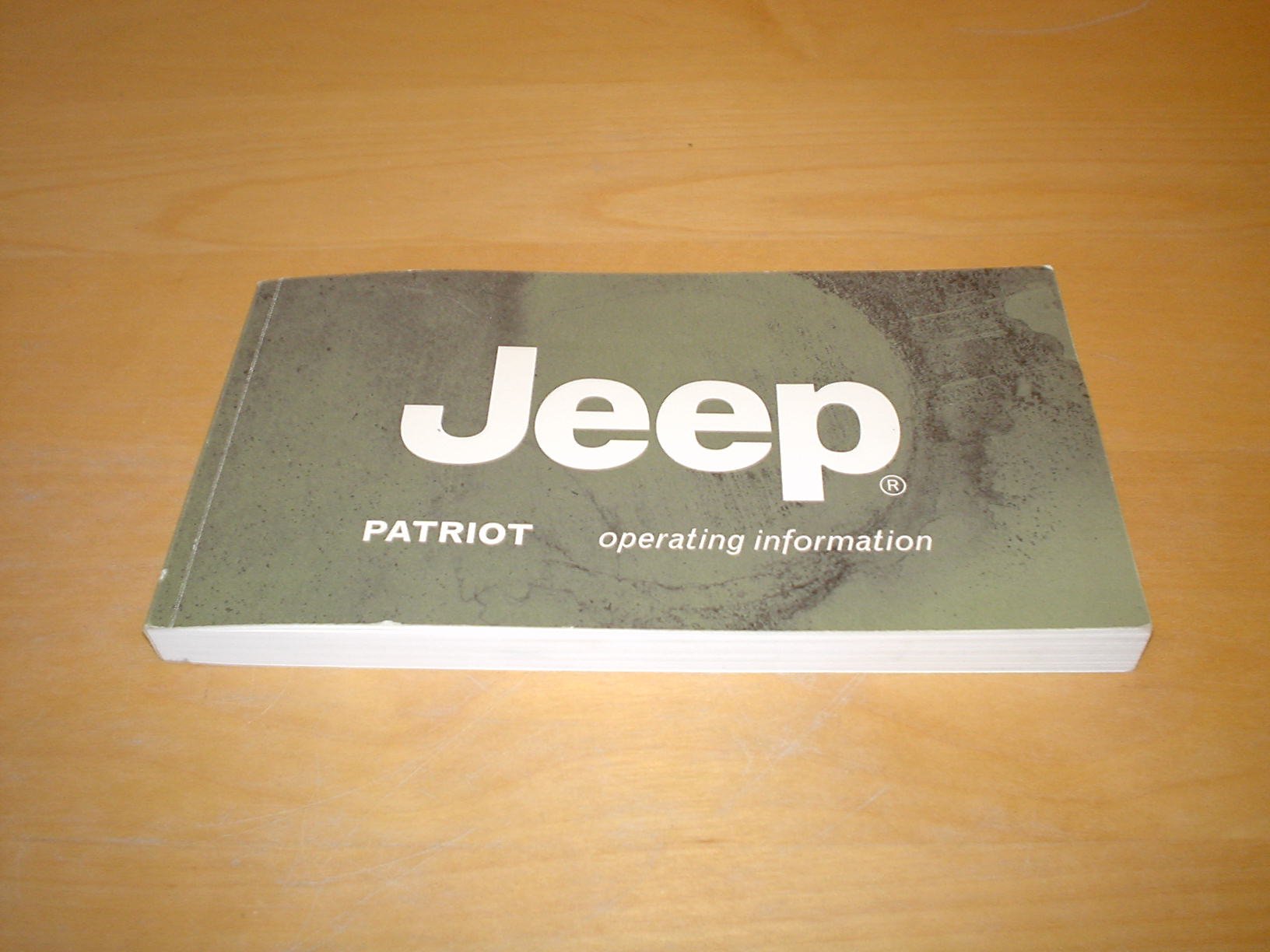 JEEP PATRIOT OWNERS MANUAL HANDBOOK (2006 - 2011) SPORT - - OWNER'S HAND  BOOK MANUAL Paperback – 2009