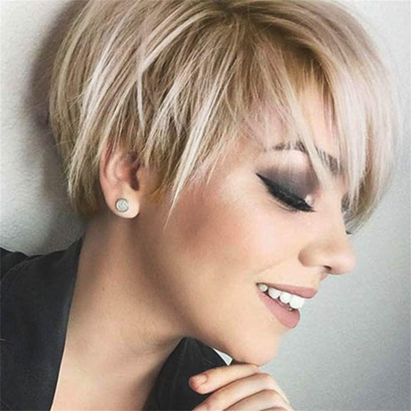 Queentas Brown Mixed Blonde Pixie Cut Short Wig with Bangs Dark Roots Heat Resistant Synthetic Hair Wigs for Women