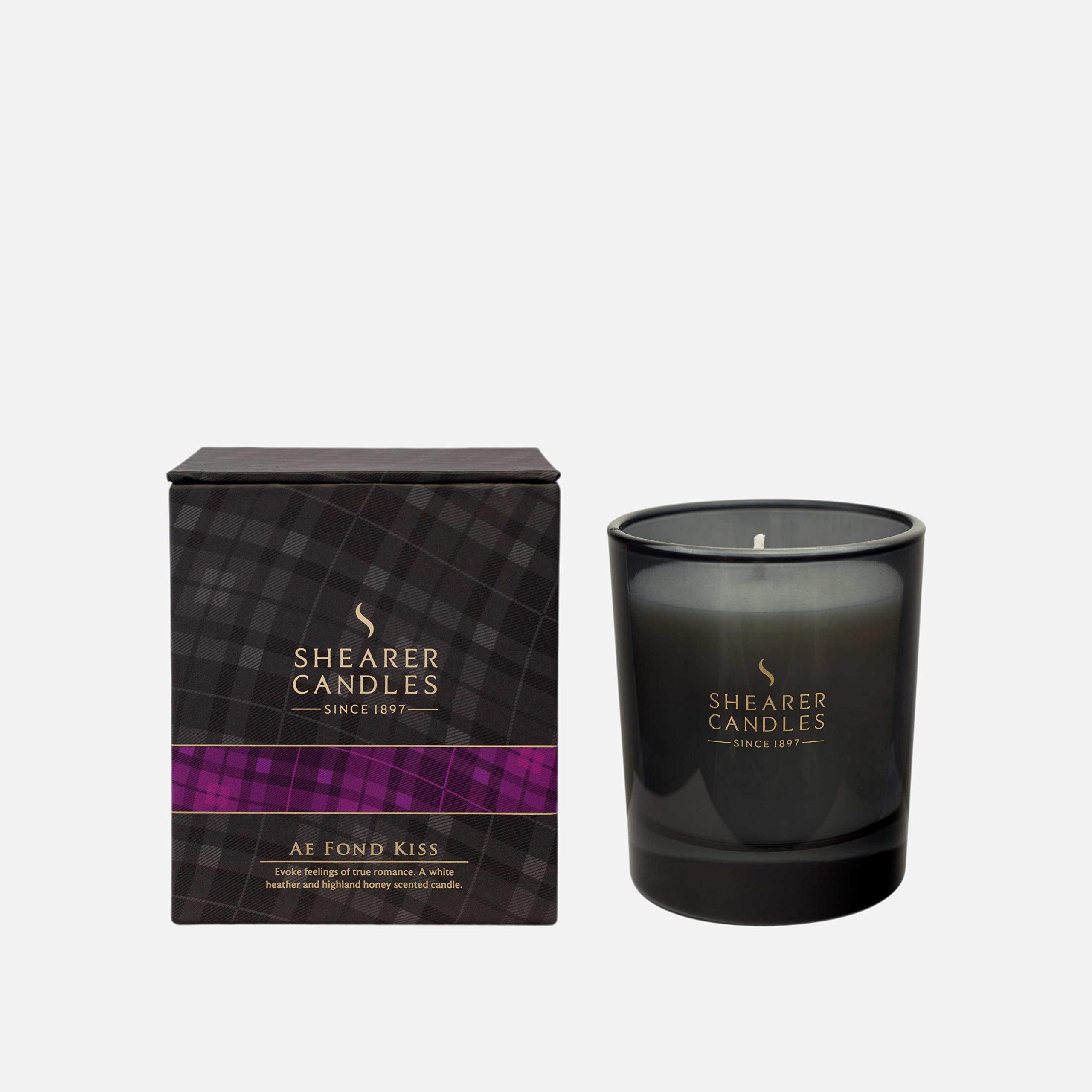 Shearer Candles Ae Fond Kiss Scented Candle jar in Gift Box, Black